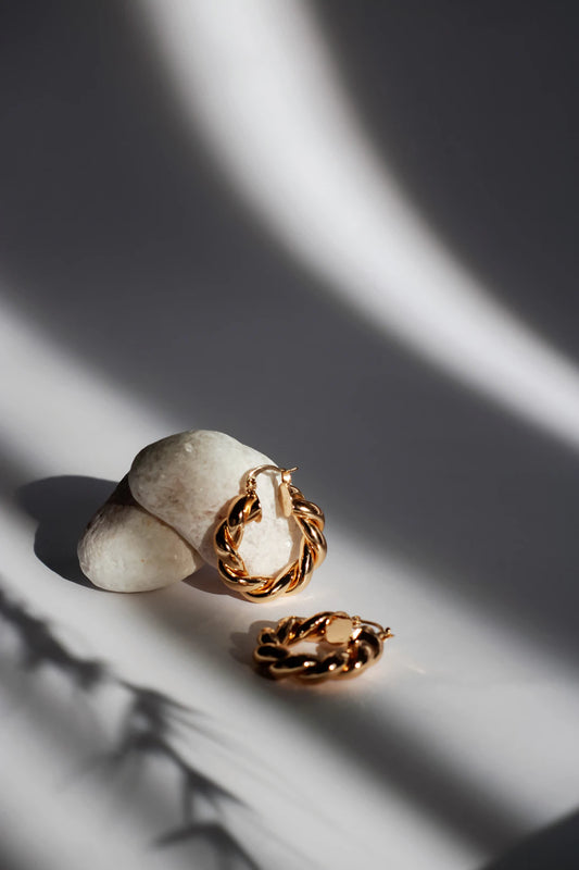 Jewelry for Job Interviews Confidence with Every Accessory