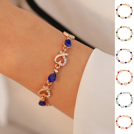 Hollow Love Bracelet With Rhinestones Fashion Temperament Heart-shaped Bracelet For Valentine's Day Gift Jewelry AURISTRA 